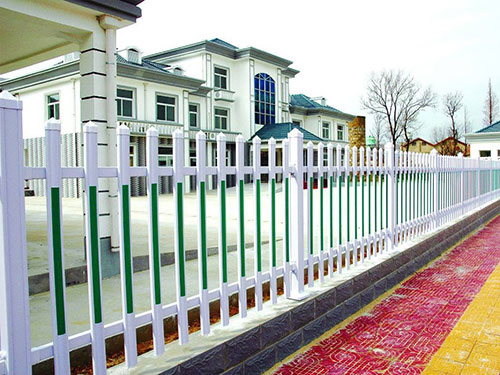 pvc社區(qū)護(hù)欄案例 pvc社區(qū)護(hù)欄案例